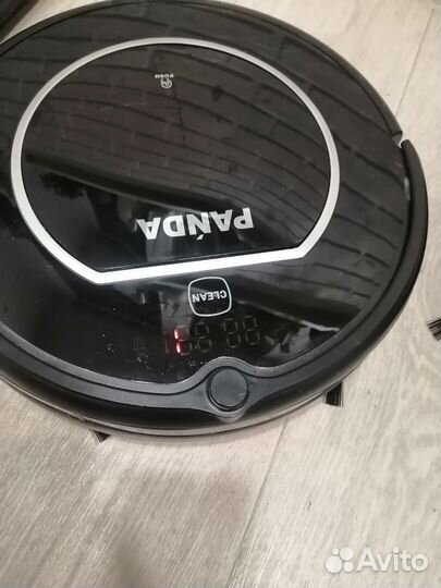 Робот пылесос panda x500