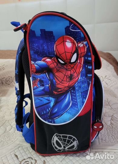 Школьный рюкзак