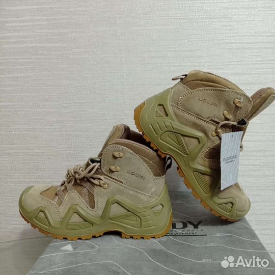 Тактические ботинки Lowa