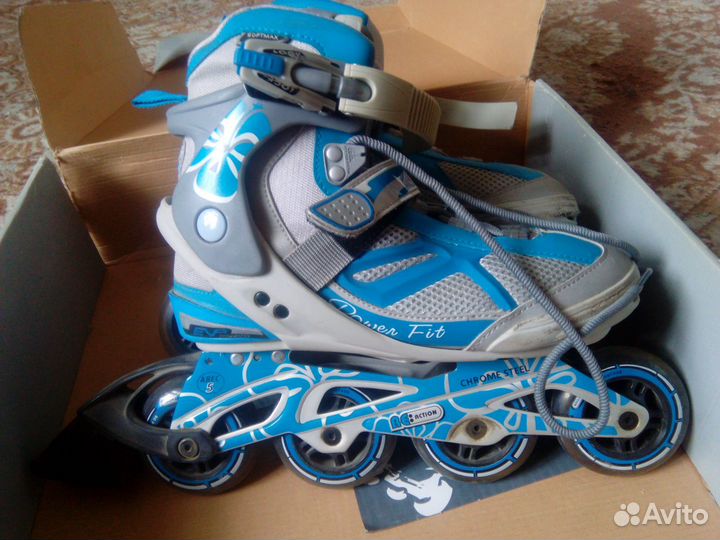 Женские роликовые коньки