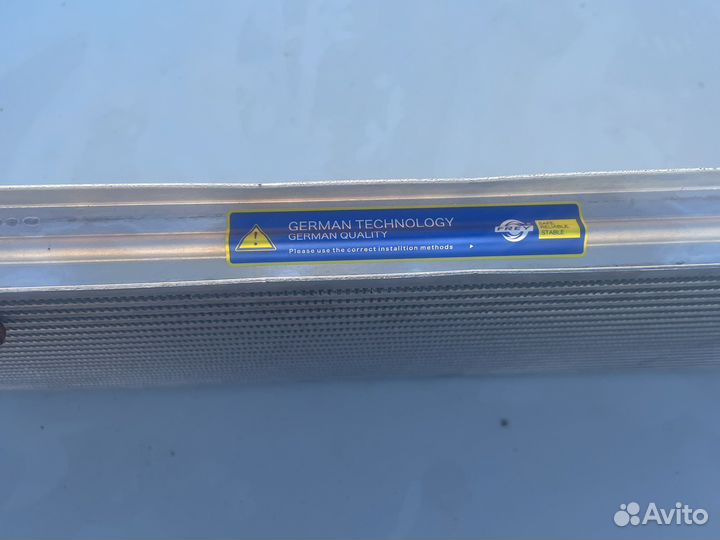 Радиатор интеркулера mercedes