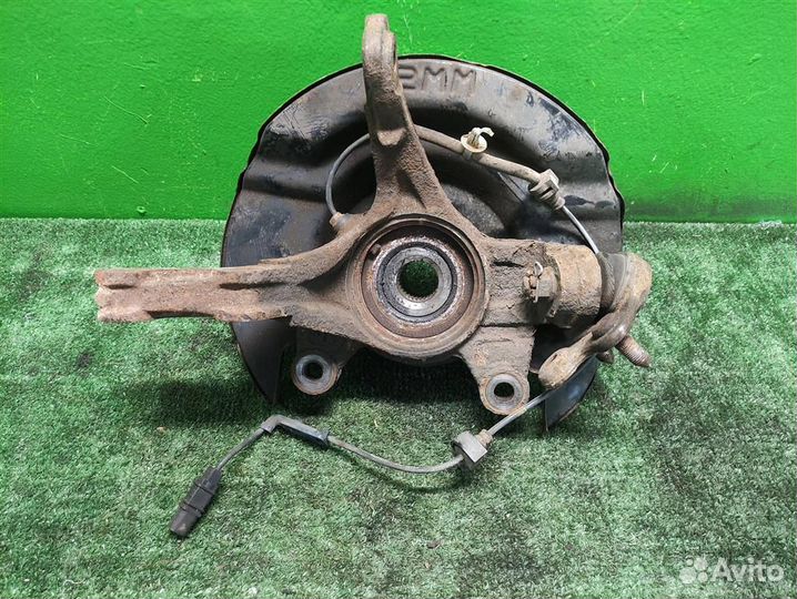 Кулак передний правый Honda CR-V 3 (RE) 2009