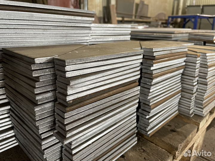 Рубка, резка металла на гильотине