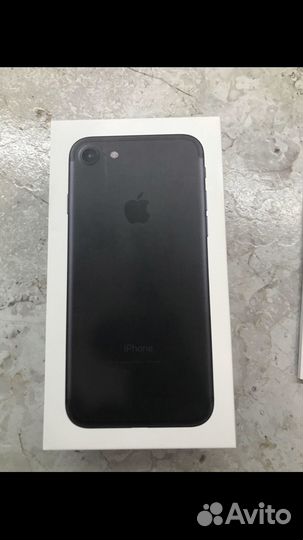 iPhone 7, 32 ГБ