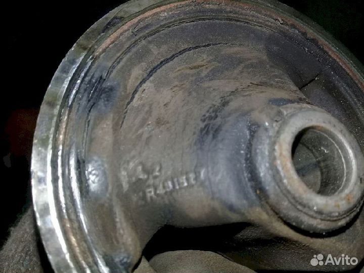 Опора двигателя (подушка двс) левая MR961709 Mitsu