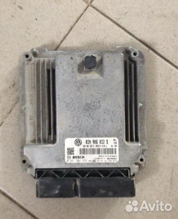 Блок управления двигателем Volkswagen Touareg 3.6