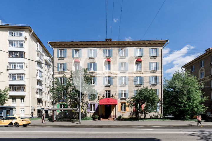 Продам здание, 1730 м²