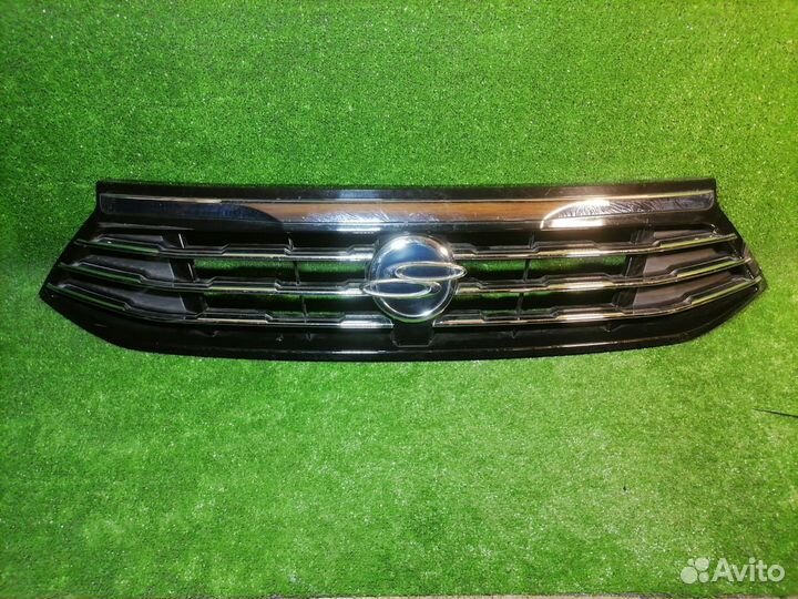 Решетка радиатора Ssangyong Stavic