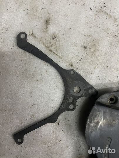 Крышка двигателя honda св750