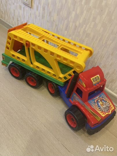 Детский грузовик большой