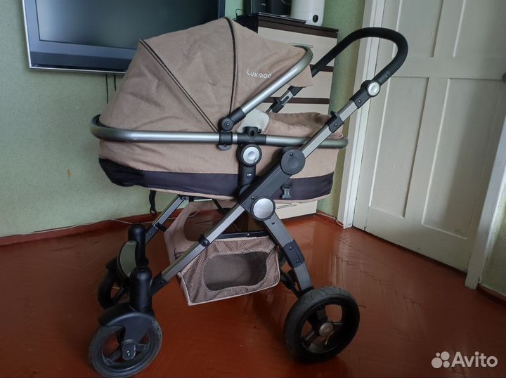 Коляска для новорожденных