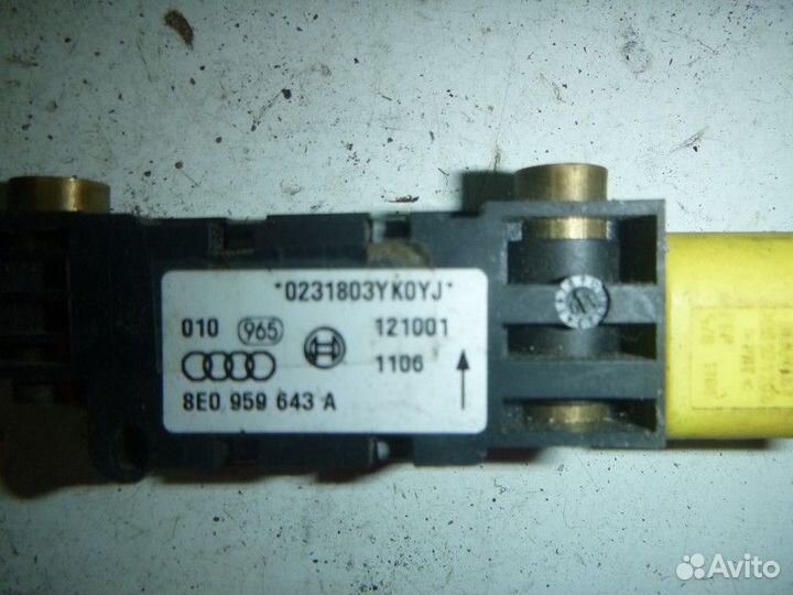 Датчик AIR BAG audi A4 B6 2000-2004