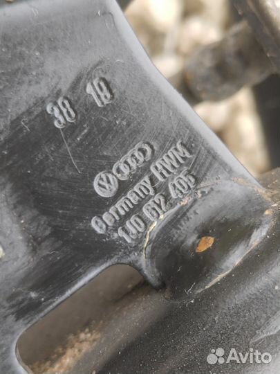 Балка подвески задняя Volkswagen Polo лифтбек 1.6