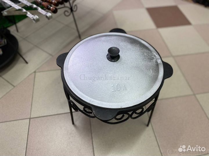 Казан чугунный с крышкой