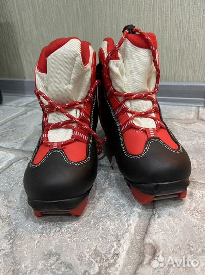 Беговые лыжи