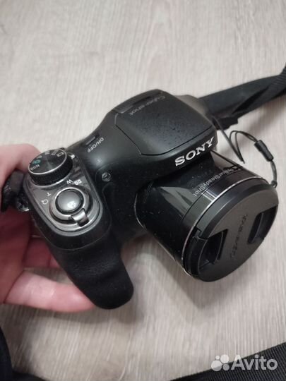 Цифровой фотоаппарат sony,модель:DSC-H200
