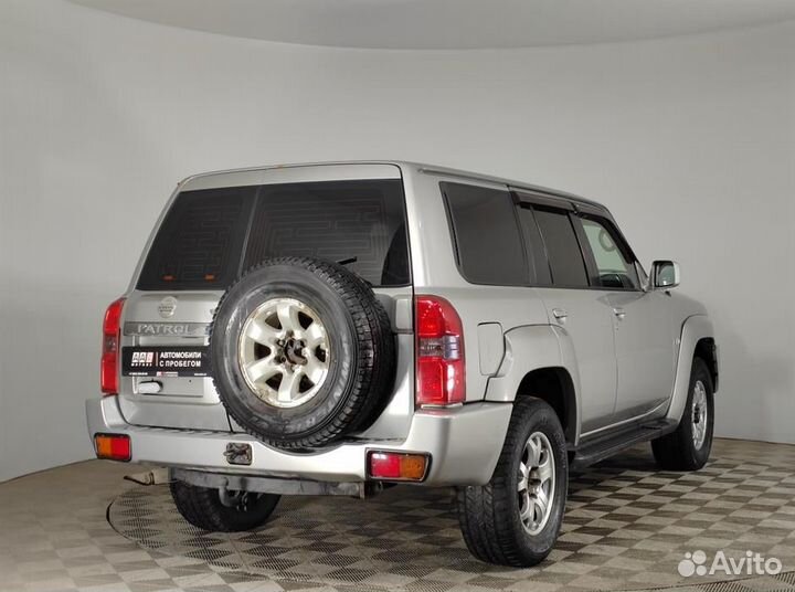 Nissan Patrol 3.0 AT, 2005, 272 176 км