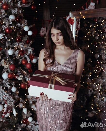 Платье вечернее