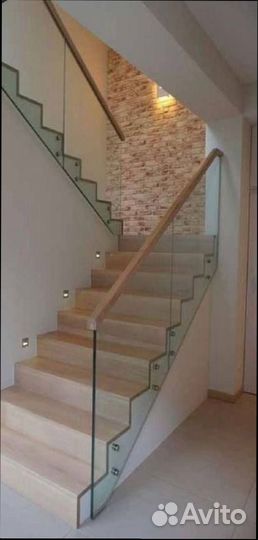 Перила и ограждения для лестниц