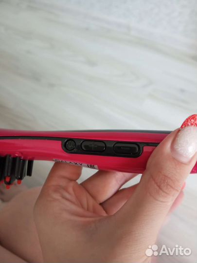 Расческа-выпрямитель