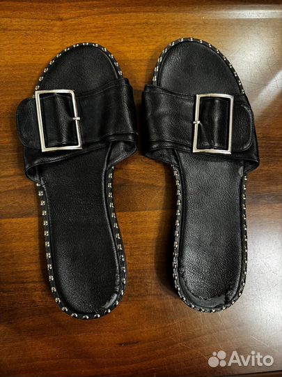 Шлепанцы женские 38