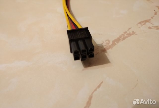 Новый переходник для видеокарт Molex - 6 pin