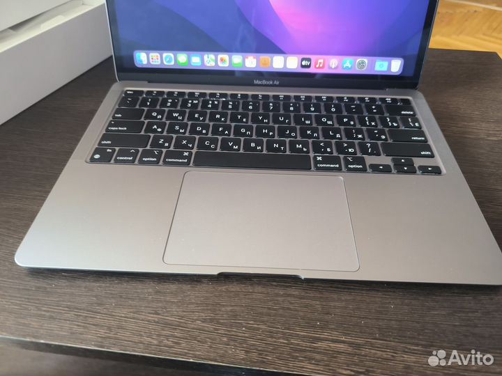 Apple MacBook air 2020 m1