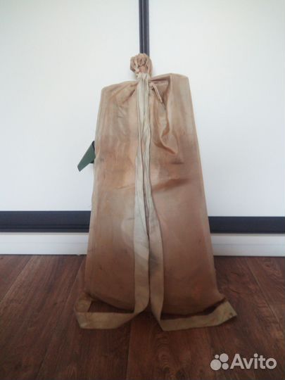 Надувная весельная лодка