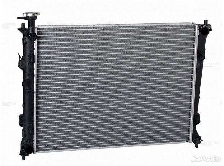 Радиатор охлаждения Киа Церато 09- МКПП