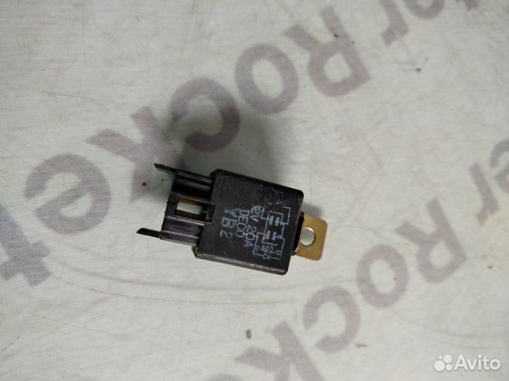 Реле вентилятора печки Hyundai Elantra XD 2003