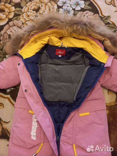 Пуховик для девочки 146