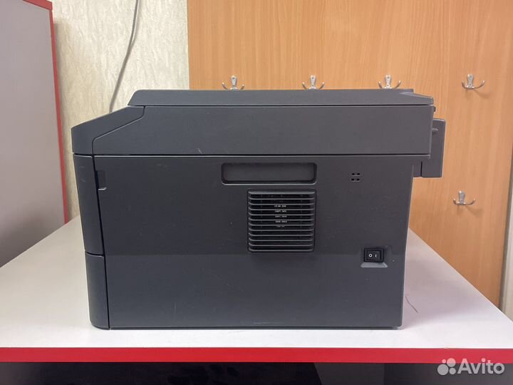 Мфу лазерный Brother DCP-7070DWR