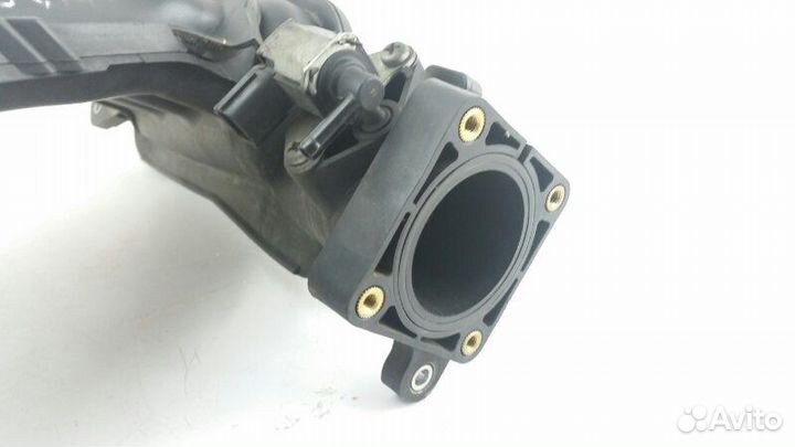 Коллектор впускной Nissan Note E11 HR16 2010