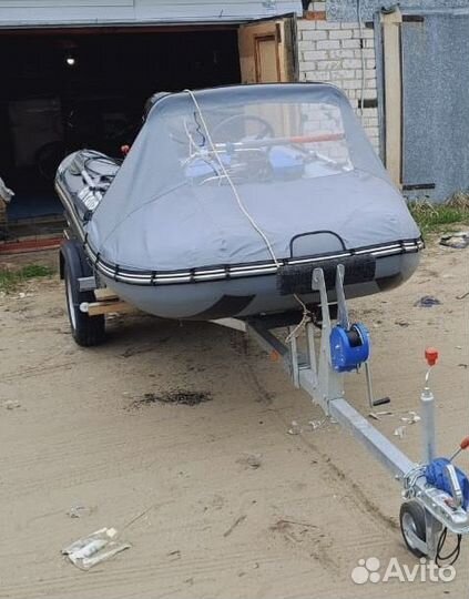 Лодка в комплекте