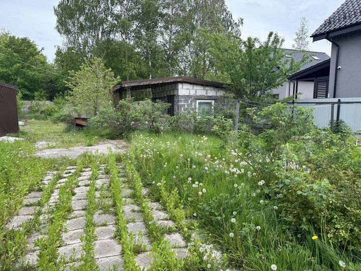 4-к. квартира, 100 м², 1/2 эт.