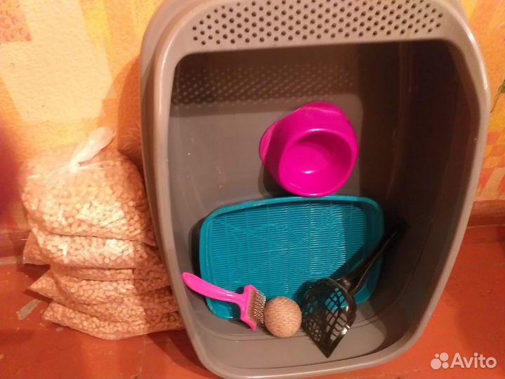 Домик/когтеточка/лоток/для кошек