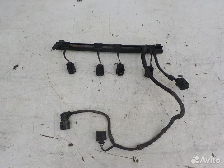 Проводка моторного отсека Skoda Octavia 2004