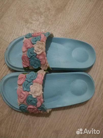 Шлепки для девочки