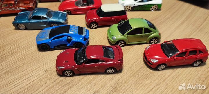 Машинка Majorette Maisto Welly