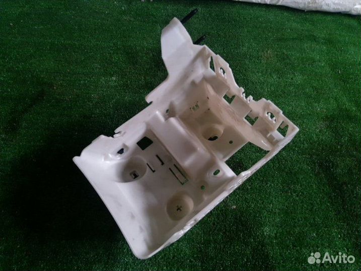 Корпус блока предохранителей Citroen C-Elysee