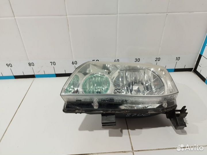 Фара левая X-Trail (T30) 2001-2006 (не ксенон)