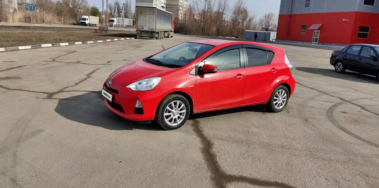 Toyota Aqua: фото владельца