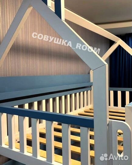 Детская кровать с ящиками из настоящего дерева