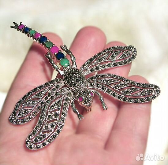 Брошь Бабочка серебро рубины сапфиры изумруды