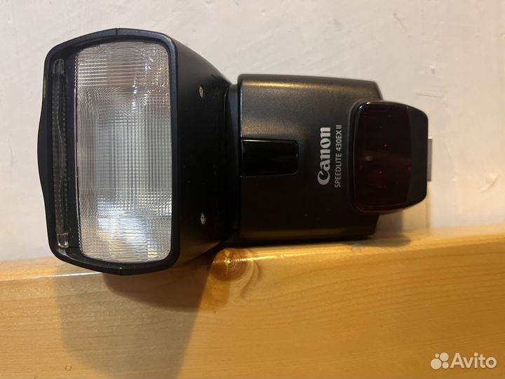 Вспышка Canon 430 ex ii