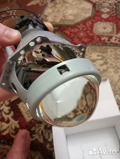 Биксеноновая линза