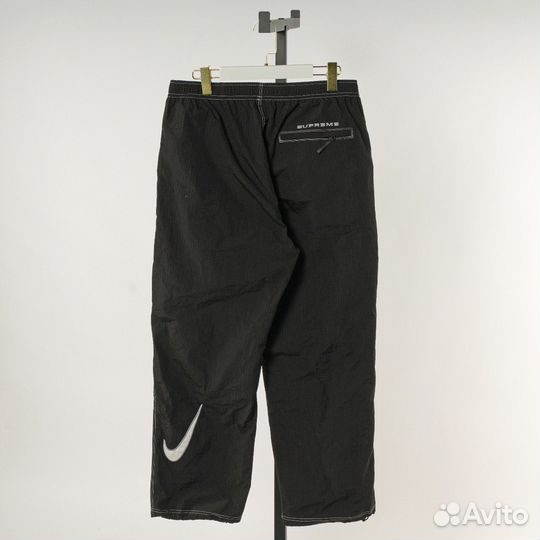 Джинсы Nike x Supreme