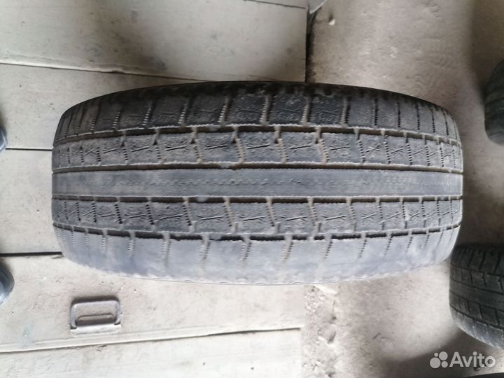 Triangle AdvanteX SUV TR259 215/60 R16