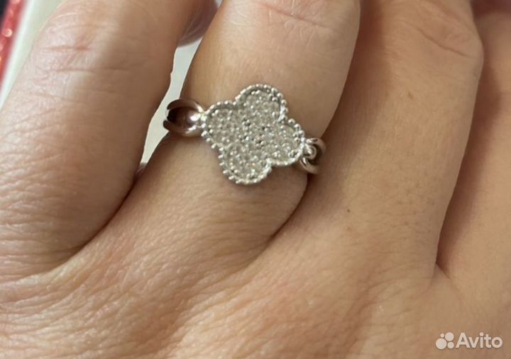 Серебряное кольцо