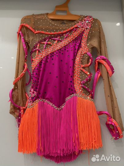 Костюм для фигурного катания